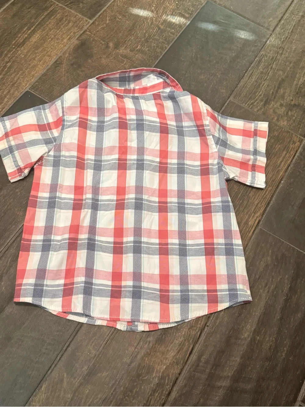 NWOT Dug Sport Boys Camp Shirt